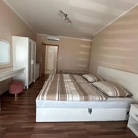 Appartamento Zmeko Centrum Piešťany Piest'any