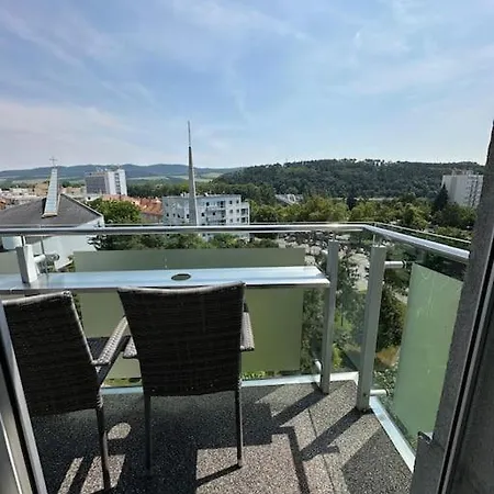 Zmeko Centrum Piešťany