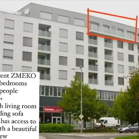 Zmeko Centrum Апартаменты Пьештяни